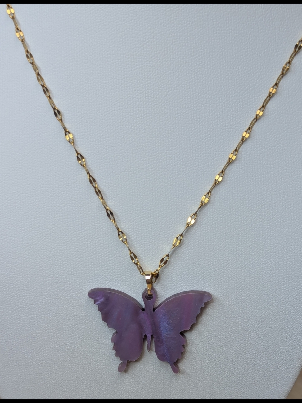 Lavender Butterfly Necklace Reversible Pendant 18K Gold Plated Chain 16" + 2" - Picture 5 of 13